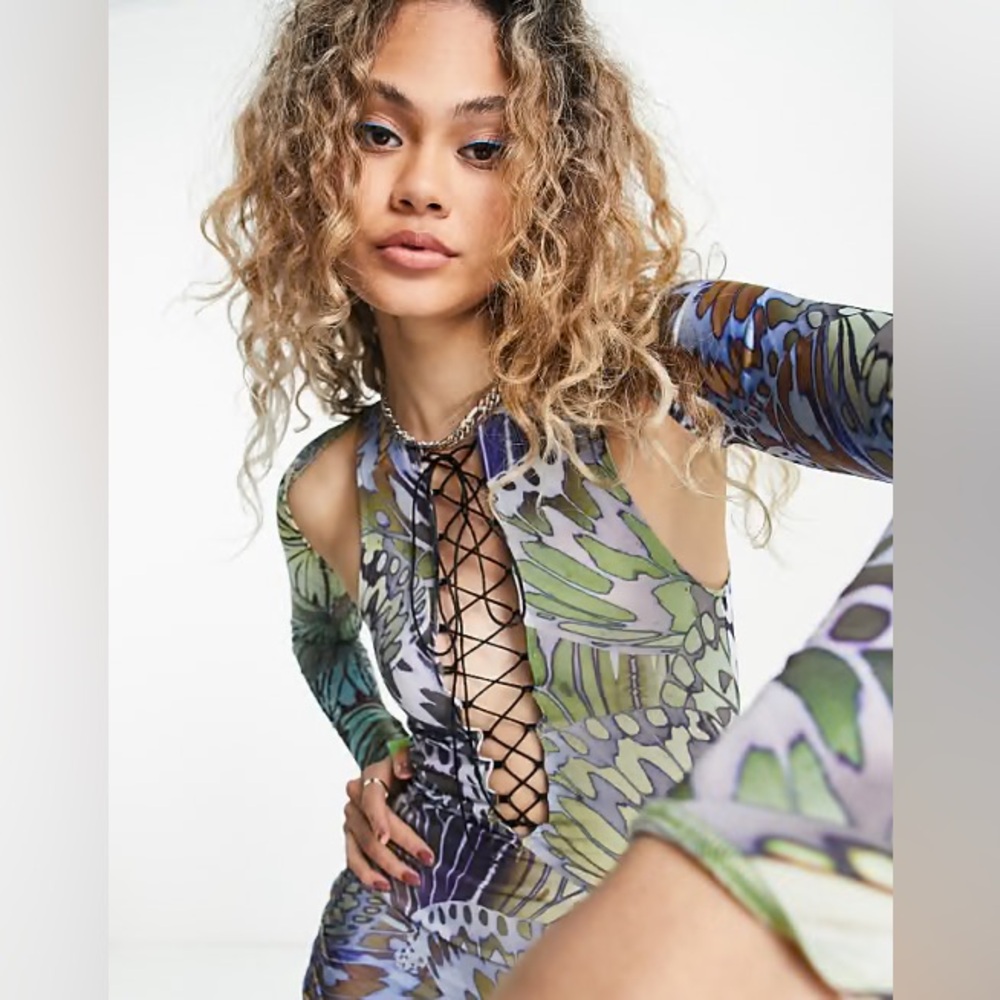Jaded London Butterfly Print Dress - Picture 3 of 15